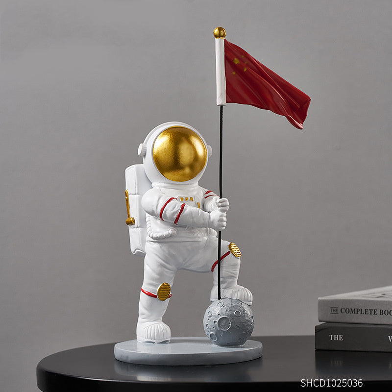 Astronaut Clock Ornaments Desktop Creative Small Clock